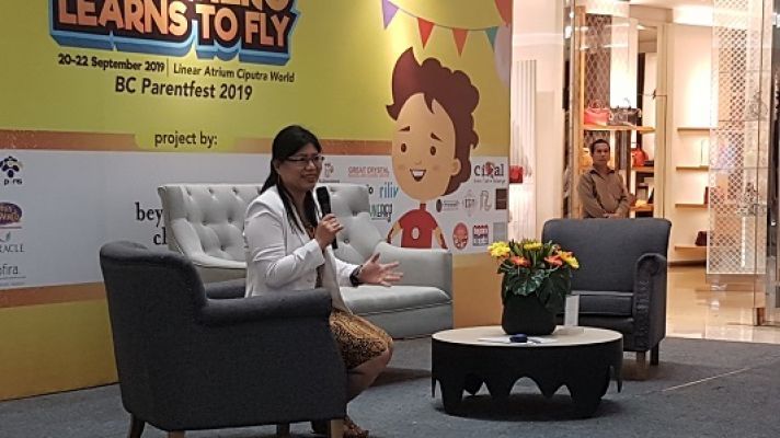“Superheroes Learn to Fly” bersama RS Royal Surabaya