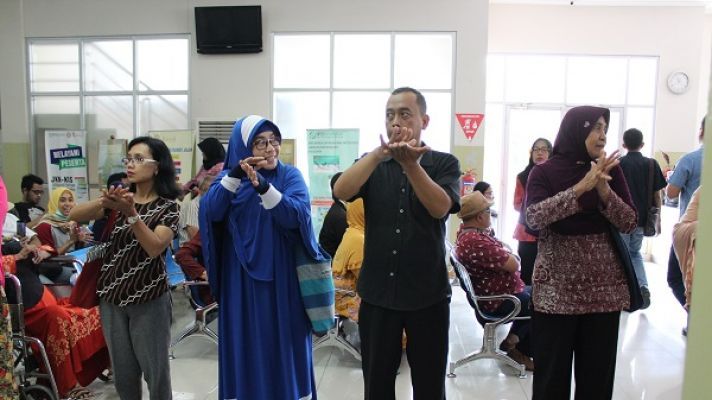 Peringatan Hari Cuci Tangan Dunia bersama RS Royal Surabaya