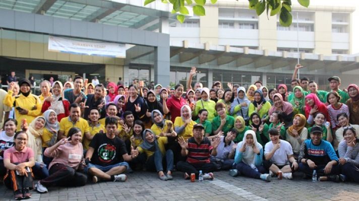 Senam Gerak Sehat Bersama RS Royal Surabaya